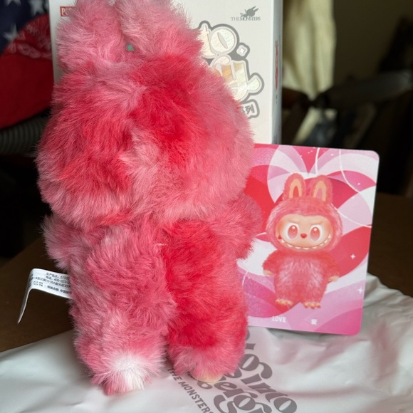 Big into Energy labubu LOVE - Picture 8 of 15